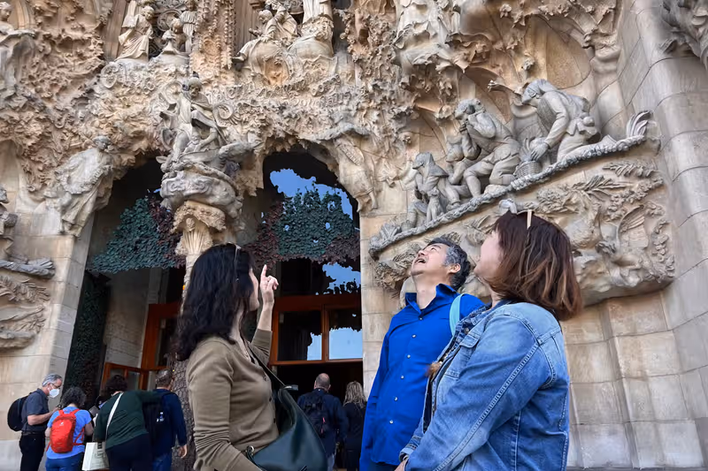 جولة خاصة بصحبة مرشد سياحي في ساغرادا فاميليا